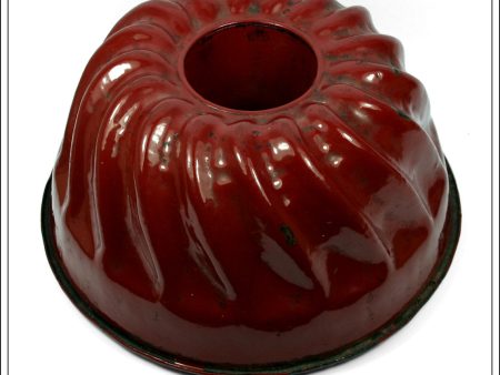 Large Vintage Enamelled   Graniteware Kitchen Ring   Bundt Cake Mould. 10.00 Inch Diameter. Online now