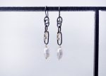 Thick Oval Chain Pearl Earrings For Discount